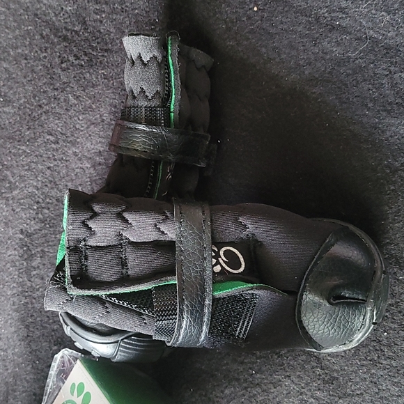 Doggie Winter Boots - Picture 4 of 5